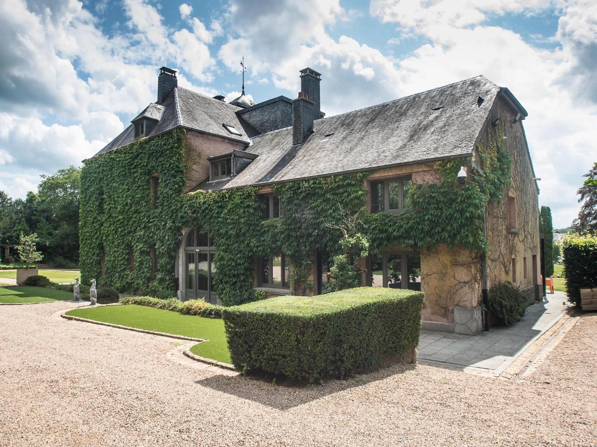 Willa Luxurious Castle With Hot Tub In The Belgian Jamoigne Zewnętrze zdjęcie