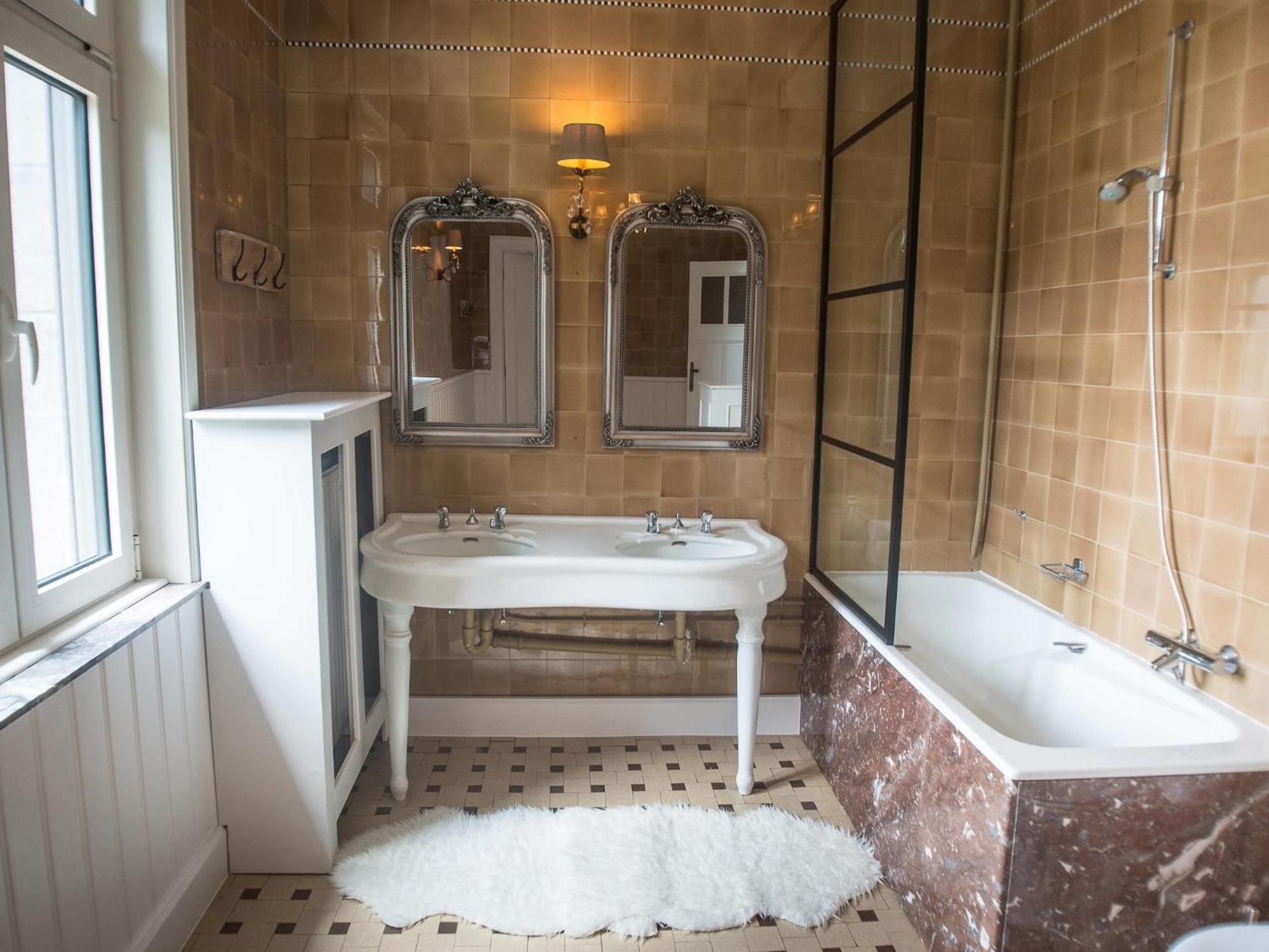 Willa Luxurious Castle With Hot Tub In The Belgian Jamoigne Zewnętrze zdjęcie