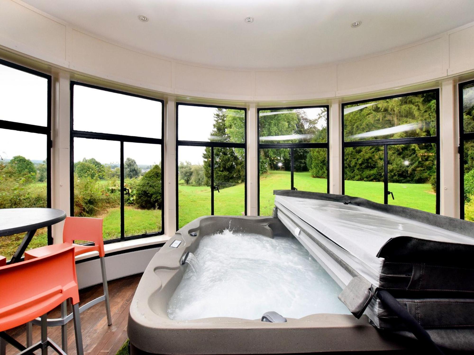 Willa Luxurious Castle With Hot Tub In The Belgian Jamoigne Zewnętrze zdjęcie