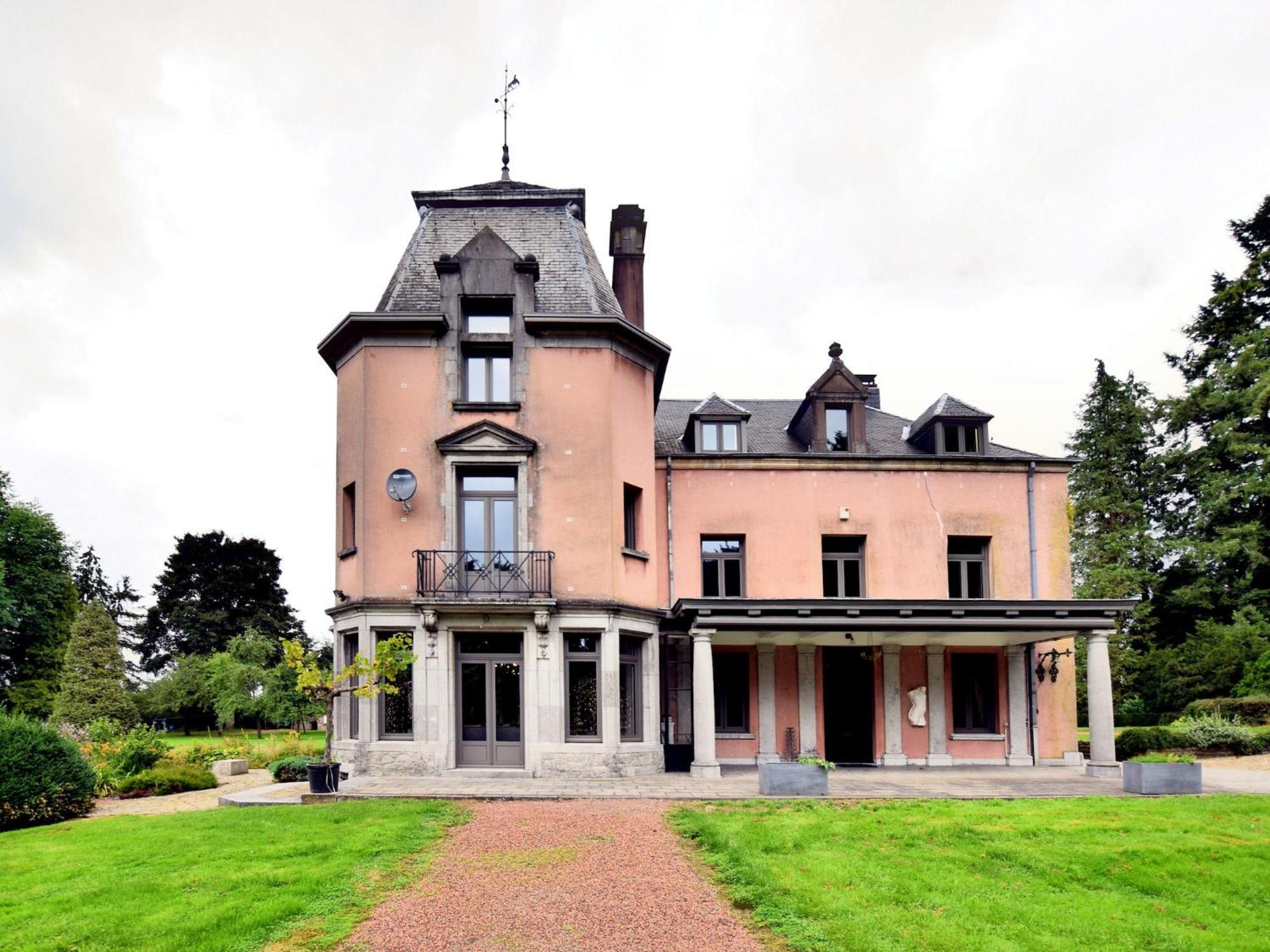 Willa Luxurious Castle With Hot Tub In The Belgian Jamoigne Zewnętrze zdjęcie